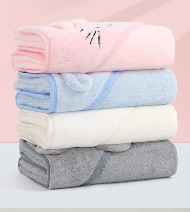 Cape de bain en flanelle douce pour bébé