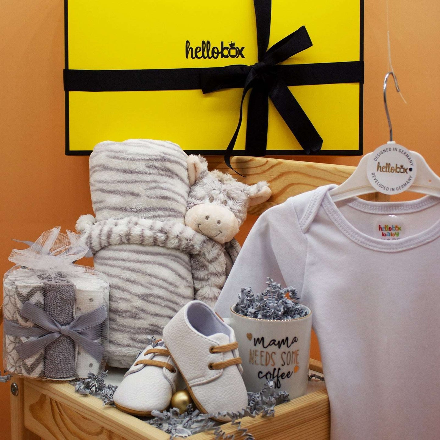 Coffret cadeau bébé Hellobox pour nouveau-né