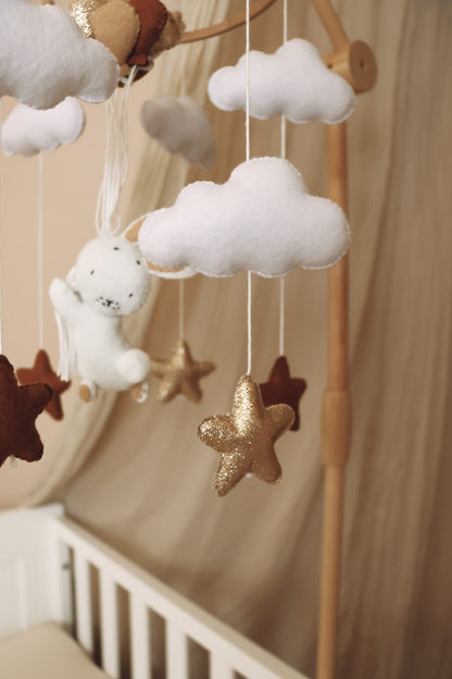 Mobile bébé nuages et lapin fait main