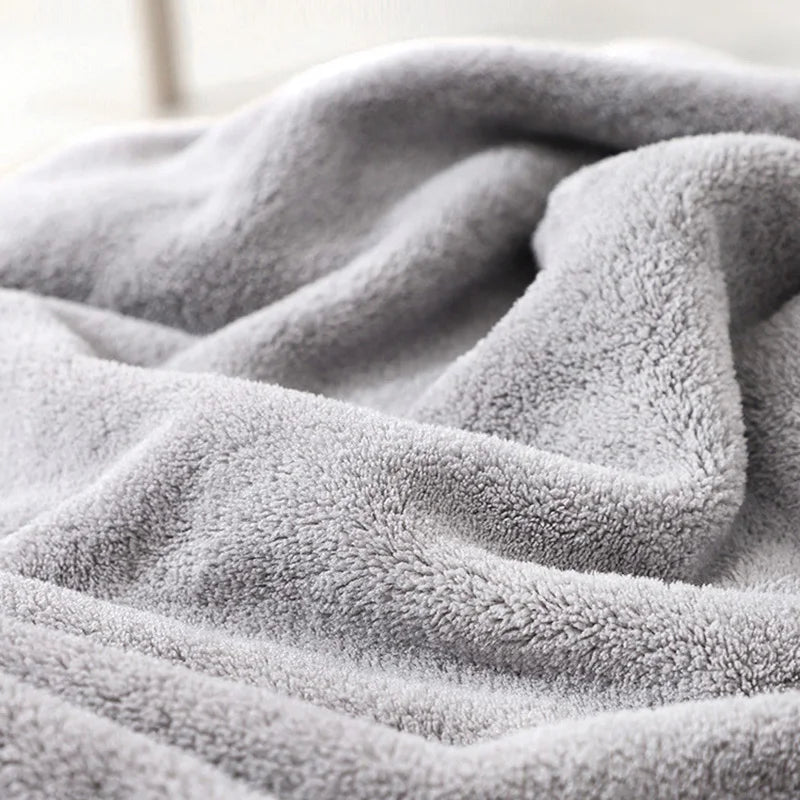 Cape de bain en flanelle douce pour bébé