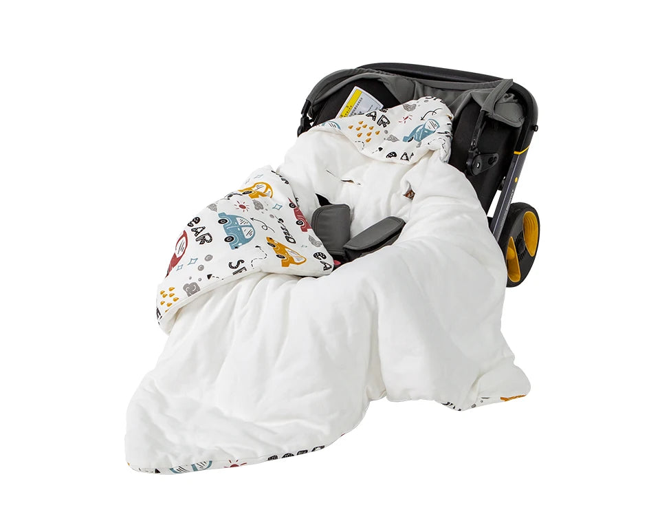 Couverture d'emmaillotage avec capuche pour bébé pour siège-auto motif voitures