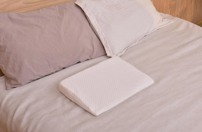 Coussin incliné anti-reflux