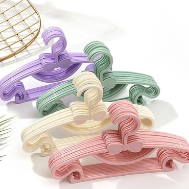 Cintres pour bébé  (10 pièces)