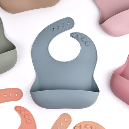 Bavoir souple en silicone