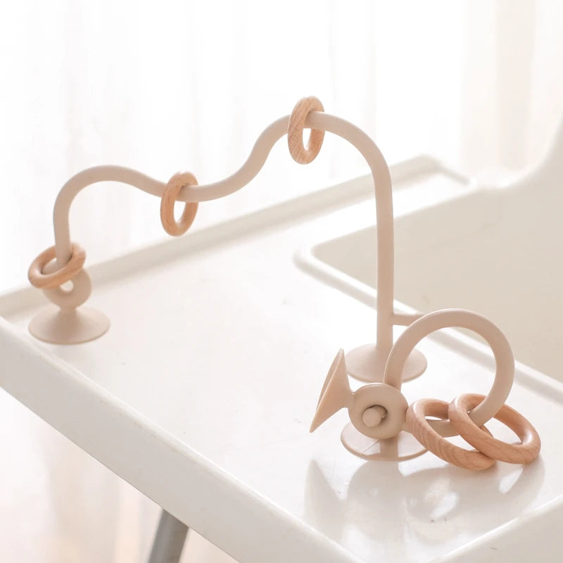 Jouet d'éveil à ventouse pour chaise haute de bébé